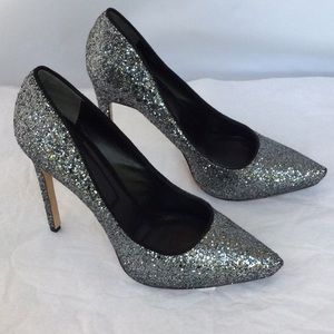 Rachel Roy Gardner Glitter Pump size 8.  Great comfy pump w/ padder footbed.